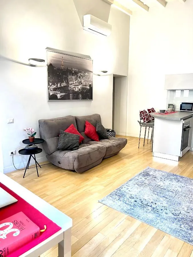 Appartamento * Esclusivo & Moderno Roma Centro Campo De Fiori * 0*,  Italia